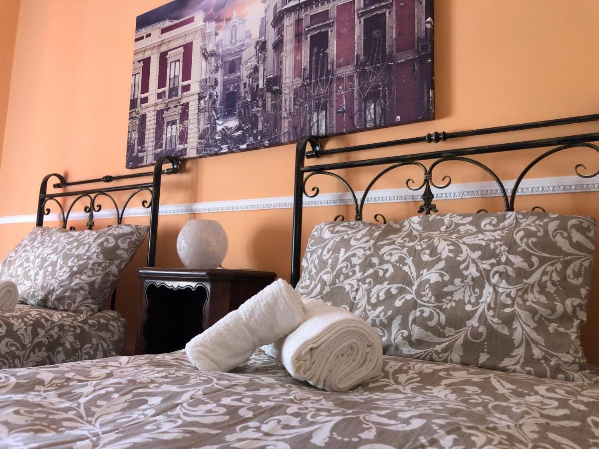 La Maison Blanche Catania Bagian luar foto
