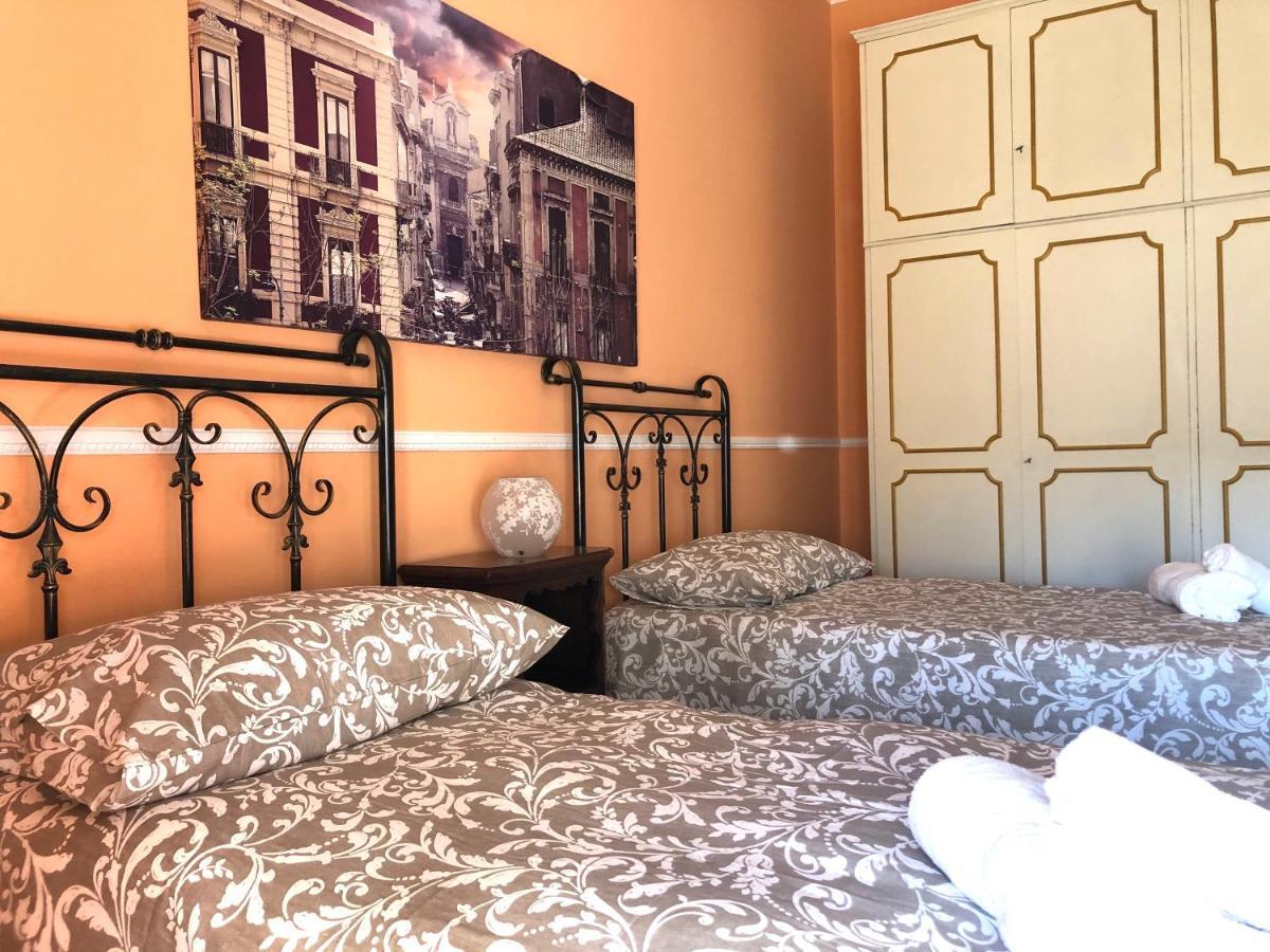 La Maison Blanche Catania Bagian luar foto